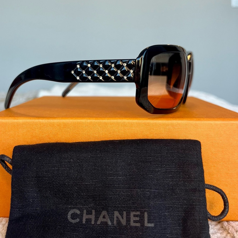 Chanel Y2K Sunglasses - Picture 6 of 12